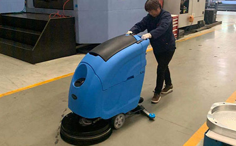 扬州仪征市全自动/驾驶式洗地机使用注意事项