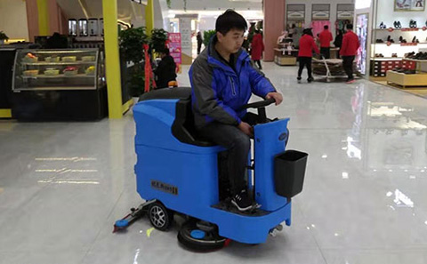 泰州靖江物业用驾驶式洗地机节省保洁成本