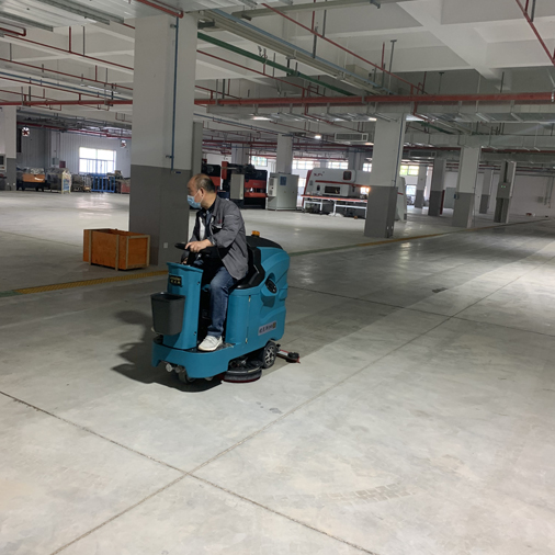 张家港工业工厂驾驶式洗地机