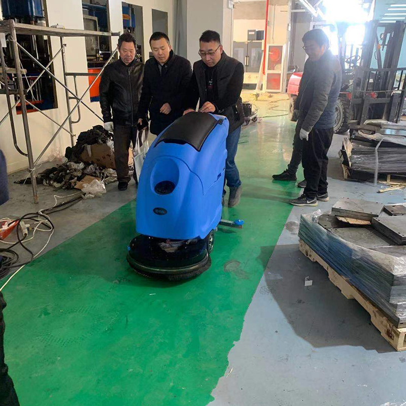 优尼斯手推式洗地机