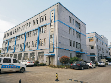 优尼斯驾驶式洗地机外景